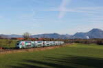 4010 028 die  Klima-Westbahn  war am 6. Januar 2023 bei Niederstraß in Richtung Salzburg unterwegs.