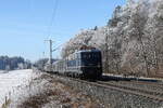 E10 228 war am 27. Dezember 2025 bei Hufschlag in Richtung Salzburg unterwegs.