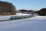 4010 028 die  Klima-Ticket-Westbahn  aus Wien kommend am 3. Januar 20226 bei Axdorf im Chiemgau.