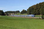430 018 und 430 017 waren am 29. September 2026 bei Axdorf im Chiemgau in Richtung Salzburg unterwegs.