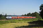 111 031 mit Werbung fr die Olympiabewerbung 2018 in Mnchen mit RB 59509 nach Mittenwald nahe Huglfing (Aufnahmedatum: 04.07.2011)