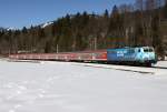 Maxl 111 017-0 mit der RB von Mnchen nach Innsbruck in Klais am 03.03.2013