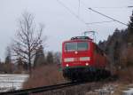 111 053-5 ist mit RB 5432 auf dem Weg nach Mittenwald, kurz vor dem berqueren der Loisach und dem Ort Eschenlohe.