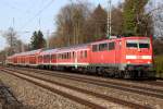 Die 111 174-9 mit der RB von München nach Garmisch Partenkirchen in Gauting am 15.04.2013
