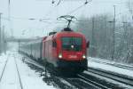 1116 250 verlt am 16.12.2008 mit ausgeklappten  Ohren  den Bahnhof Gnzburg.