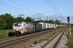 Lokomotion 193 776 mit einer MRCE 189 am 30.06.2020 bei München-Langwied