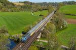 RTB Cargo 192 014 mit Garagen am 25.4.26 in Dollnstein.