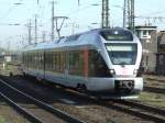 Ein Abellio aus Bochum in Richtung Gelsenkirchen fhrt in Wanne-Eickel ein (31.10.2007)