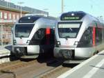 ET 23 001 und ET 23 004 nebeneinander in Bochum Hbf. Dieses Bild ist uerst selten, da normalerweise der Linke auf einem anderen Gleis in Richtung Siegen fhrt. (08.02.2008)