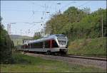 FLIRT zieht vorbei: (2) ET22008 und ein Schwestertriebzug sind zwischen Letmathe und Hohenlimburg als ABR99733, (RB91  Ruhr-Sieg-Bahn ) nach Hagen Hauptbahnhof unterwegs. (06.05.2008)
