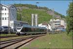 ....und nur Vier Minuten Spter rollt ET23002 als ABR99623, (RE16  Ruhr-Sieg-Express ) von Siegen nach Essen Hbf, in Letmathe ein.