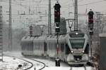 ET 23007-B bei der Einfahrt in Witten Hbf. 8.12.2010