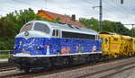 Altmark-Rail mit ihrer NoHaB  1149  (NVR:  92 80 1227 008-0D-AMR ) jetzt nach einer Woche Hochsommer im Berliner Raum in ihrem Weihnachts-/Winterdesign etwas ungewöhnlich an zu schauen, hier mit