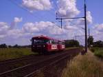 Der Schienenbus der AKN auf dem Weg nach Glckstadt kurz vor Glckstadt. 21.06.08