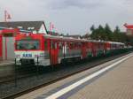 VT 2E als A1 nach Kalthenkirchen im Bahnhof Quickborn.