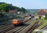 145-CL 002 von ArcelorMittal durchfährt am 05. Mai 2014 solo den Bahnhof Kronach in Richtung Saalfeld.