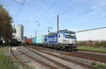 boxXpress.de 193 539 mit Containerwagen Richtung Würzburg, am 17.10.2022  am Schwenk Zementwerk in Karlstadt (M).