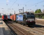 193 853 mit Containerzug. Aufgenommen am 25.04.2014 am Heimeranplatz.