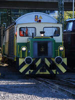 Mit der 1972 gebauten Diesellokomotive D8 wurden Anfang Oktober 2021 in Brohl-Lützing Führerstandsmitfahrten angeboten.