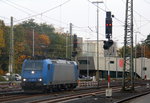 185 536-0 von Crossrail rangiert in Aachen-West.