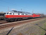 Zwei Schlußlok`s am Papierzug nach Schwedt konnte ich,am 19.April 2018,in Eberswalde fotografieren.Es waren die EWR 232 401 und die abgebügelte 185 046.