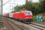 Nagelneue DB Cargo 193 380-3 in Hamburg Harburg am 16.07.19 vom Bahnsteig aus fotografiert 