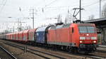 DB Cargo AG [D] mit  145 073-3  [NVR-Nummer: 91 80 6145 073-3 D-DB] und gemischtem Güterzug (hauptsächlich Coiltransportwagen) Richtung Ziltendorf EKO am 08.01.20 Bf.