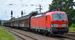 DB Cargo AG [D] mit  193 378  [NVR-Nummer: 91 80 6193 378-7 D-DB] und Ganzzug Schiebewandwagen am 03.07.20 Bf.