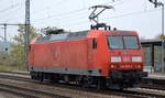 DB Cargo AG [D] mit  145 078-2  [NVR-Nummer: 91 80 6145 078-2 D-DB] am 16.11.21 Durchfahrt Bf.