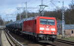 DB Cargo AG [D] mit  185 391-0  [NVR-Nummer: 91 80 6185 391-0 D-DB]  Kesselwagenzug (Benzin) am 22.02.22 Berlin Buch.
