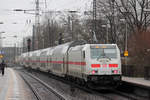 DB 146 561-6 schiebt IC 2009 nach Köln Hbf.