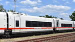 Ein weiterer ICE L vom Hersteller Talgo für die DB Fernverkehr AG bei Testfahrten, hier das Segment mit dem Bordrestaurant (D-DB 77 80 88-91 101-6 WRz 894.1) am 16.05.24 Bahnhof Nauen.