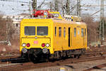 DB Netz 708 325-6 durchfährt Dortmund Hbf.