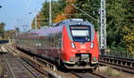 DB Regio Nordost mit dem RE3 Richtung Falkenberg(Elster) mit 442 327 am 15.10.19 in Berlin Buch Richtung Bf.