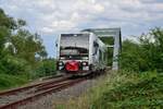 672 915 überquert bei Mildensee den Scholitzer See.

Mildensee 27.07.2020