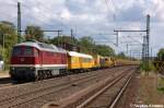 232 550-4 DGT - Deutsche Gleis- und Tiefbau GmbH mit einem Bauzug in Niederndodeleben und fuhr in Richtung Helmstedt weiter.