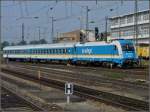 Ein sehr kurzer ALEX fhrt am 11.09.2010 in den Bahnhof von Regensburg ein.