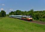 183 001 mit einem ALX nach Mnchen am 08.06.2013 bei Mnchen-Feldmoching.