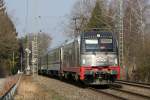 183 001 im Norden von München mit ALX 354 aus Prag, 15.03.2015.