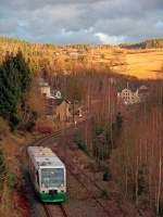 654 046 (VT46) als VBG83146 in Klingenthal, 27.11.09.