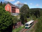 654 048 (V T48  St. Ulrich Weischlitz ) als VBG20822 (Falkenau -) Graslitz - Falkenstein in Klingenthal, 17.5.012.