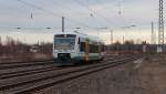 VT 53 von der Vogtlandbahn ist am 03.01.2014 mit der VBG81124 nach Plauen(Vogtl) ob Bf unterwegs, hier bei der Ausfahrt aus Zwickau Hbf über die Olzmannbrücke.