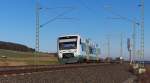 Im Vogtland fährt (natürlich) auch die Vogtlandbahn! VT 52 ist auf der Relation Falkenstein - Hof unterwegs. Dadurch berührt der  Voglandexpress  das sächsische, das thüringische (wenn auch nur für einige Hundert Meter) und das bayerische Vogtland. Der Regio Shuttle ist zwischen Drochaus und Schönberg unterwegs.
31.12.2013 - Bahnstrecke 6362 Leipzig - Hof