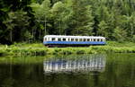 Am Juni-Fahrtag der Wanderbahn (24.6.18) wehte leider ein recht starker Wind, der die Wasseroberfläche so bewegte, dass kein klares Spiegelbild entstehen konnte.