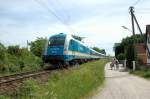 183 001 auf der Verbindung München-Nord -> Feldmoching an der Berberitzenstraße