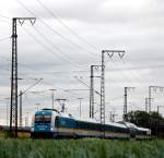 ALX von Mnchen Hbf nach Schwandorf am 02.06.2010 bei der Durchfahrt durch Regensburg Ost.