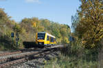 1648 710 als OPB 79728 von Regensburg nach Marktredwitz beim Einfahrtsvorsignal von Reuth, 14.10.2017