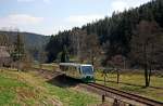 654 044 (VT44) als VBG20820 (Falkenau -) Graslitz - Zwickau in Zwota-Zechenbach, 18.4.011.