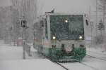 Nun ist der Winter doch noch gekommen.VT41 (654 041)unterwegs nach Sokolov bei der Einfahrt in den Hp.Zwickau Stadthalle.28.01.2012.