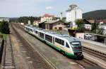 VT 03 A/B + 11 A/B der Vogtlandbahn Desiro 642 303-1 / 803-0 + 642 311-4 / 811-3 als VBG 81151 Weiden - Regensburg, KBS 855 Hof - Regensburg, fotografiert bei der Einfahrt in den Bhf. Wernberg am 28.06.2012